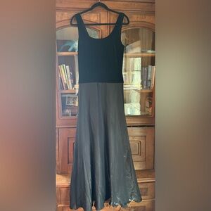 Elegant Black Evening Dress